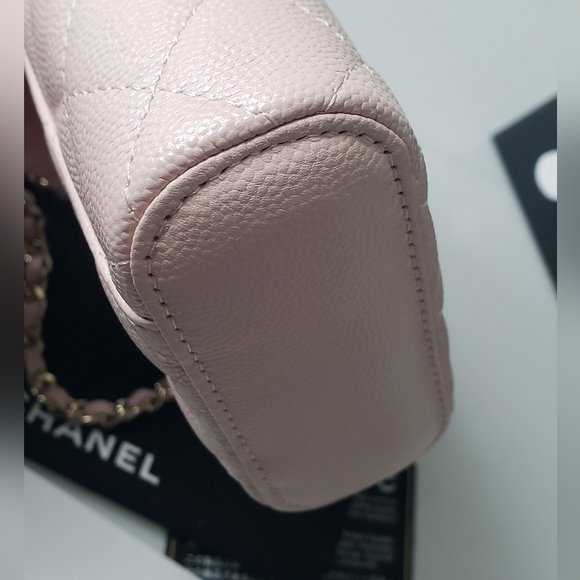 SOLD 💯 Brand New‼️ Chanel Vanity 💯 - Picture 12 of 15